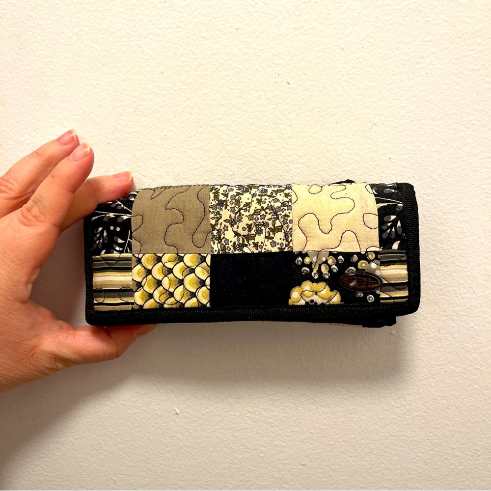 Quilted wallet